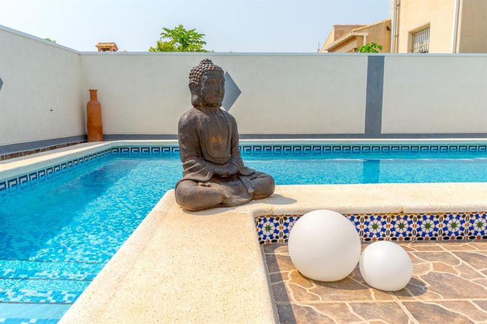 Image No.34-4 Bed Villa for sale