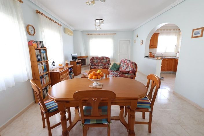 Image No.8-2 Bed Villa for sale