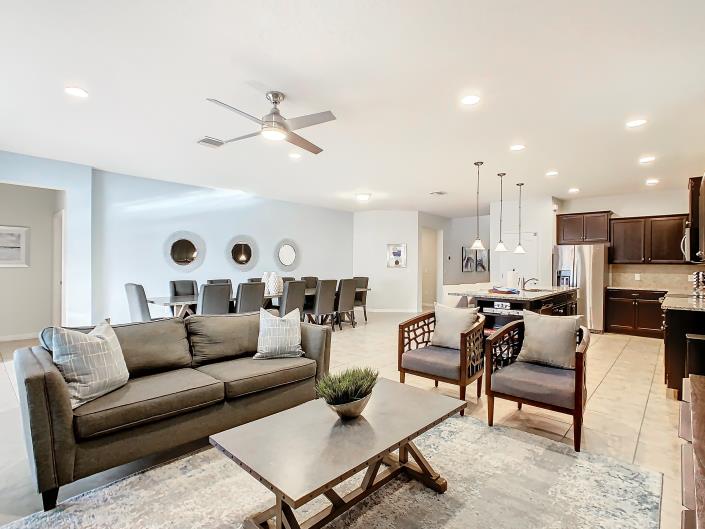 Image No.13-8 Bed House/Villa for sale