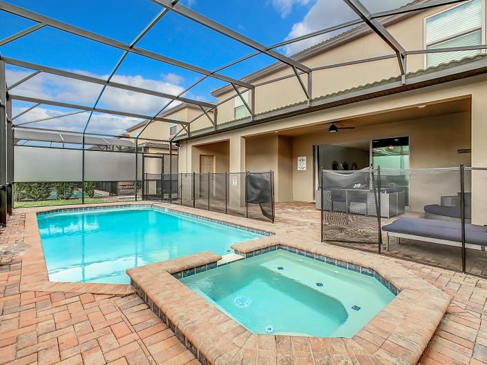 Image No.60-8 Bed House/Villa for sale