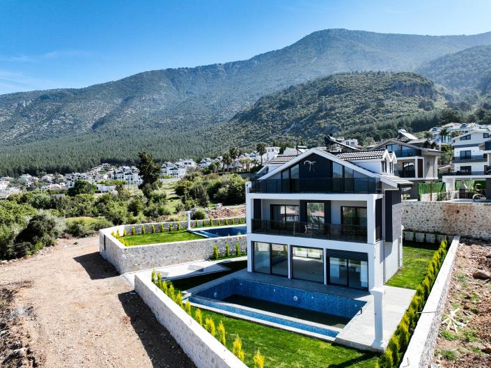 Image No.4-4 Bed Villa / Detached for sale