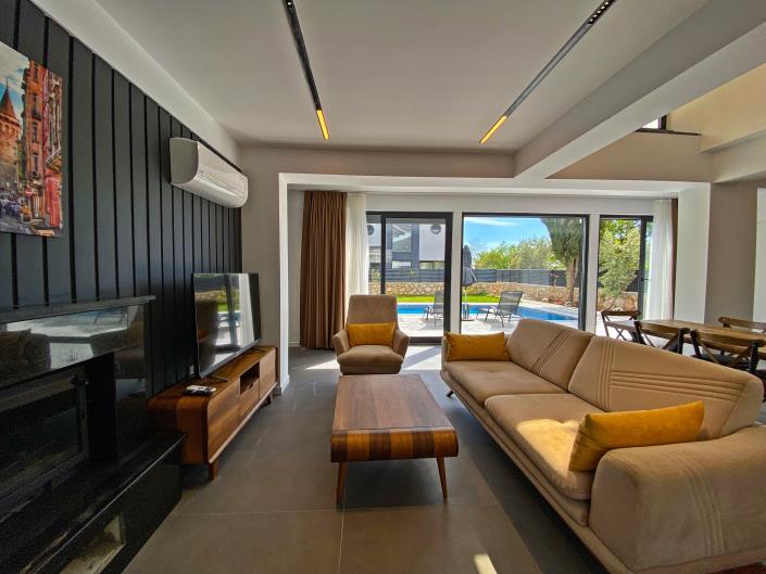 Image No.9-4 Bed Villa / Detached for sale