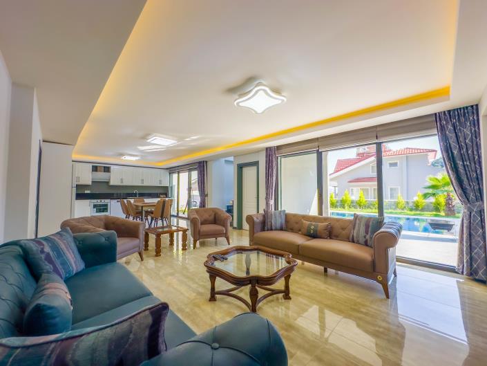 Image No.9-4 Bed Villa for sale