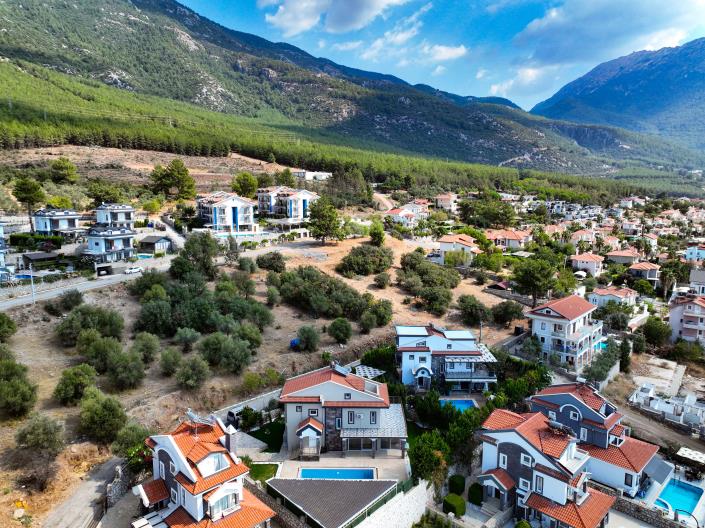 Image No.4-4 Bed Villa for sale