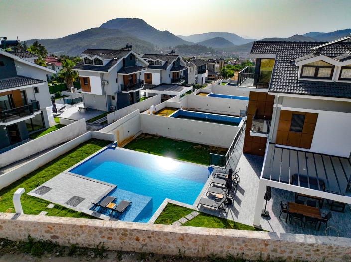 Image No.5-4 Bed Villa for sale