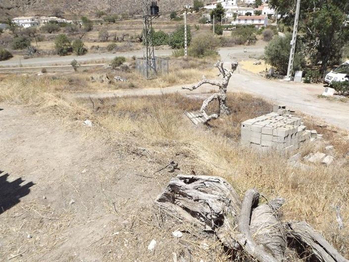 Image No.13-4 Bed Property for sale