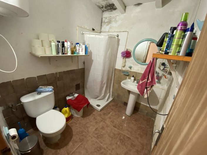 Image No.3-3 Bed Property for sale