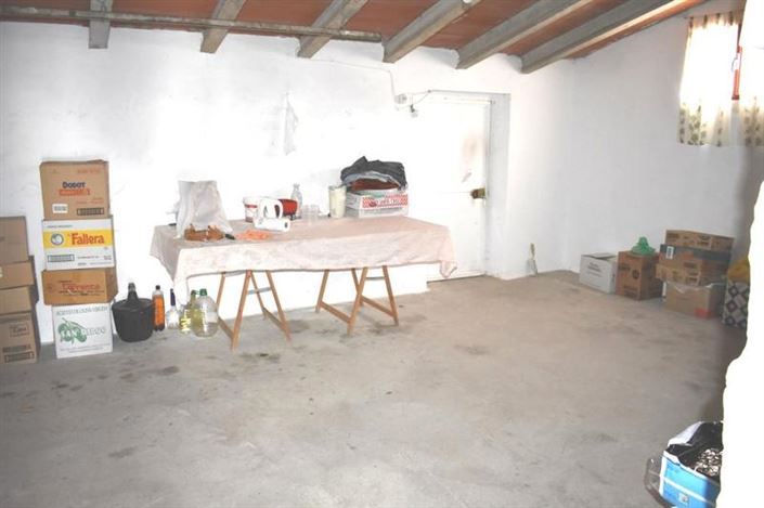 Image No.13-4 Bed Property for sale