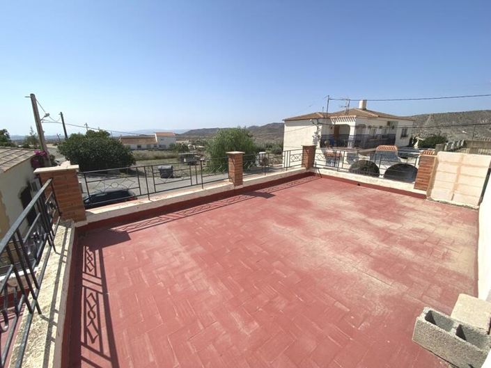 Image No.22-4 Bed Property for sale