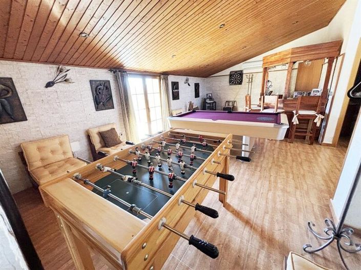 Image No.39-7 Bed Villa for sale