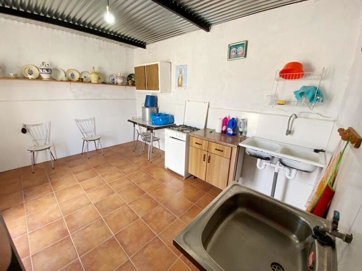 Image No.22-3 Bed Property for sale