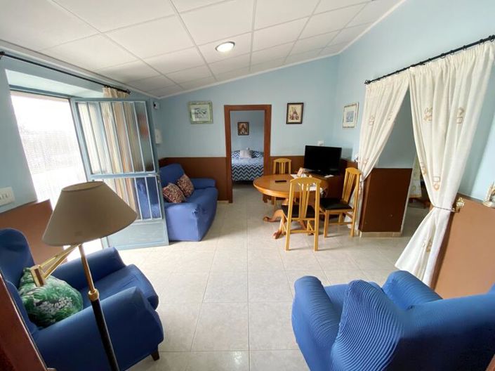 Image No.4-3 Bed Property for sale