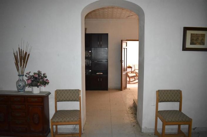 Image No.12-4 Bed Property for sale