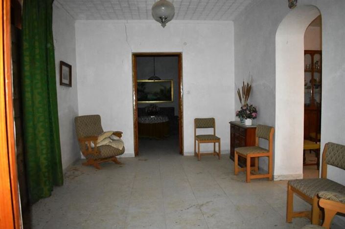 Image No.8-4 Bed Property for sale