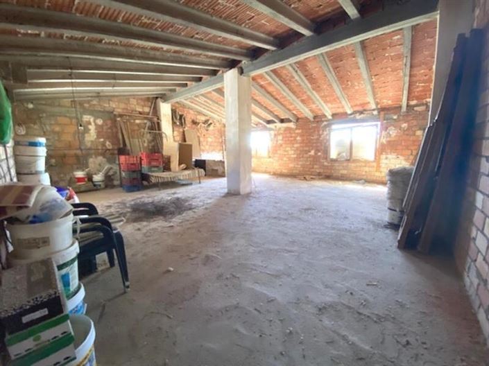 Image No.23-3 Bed Property for sale