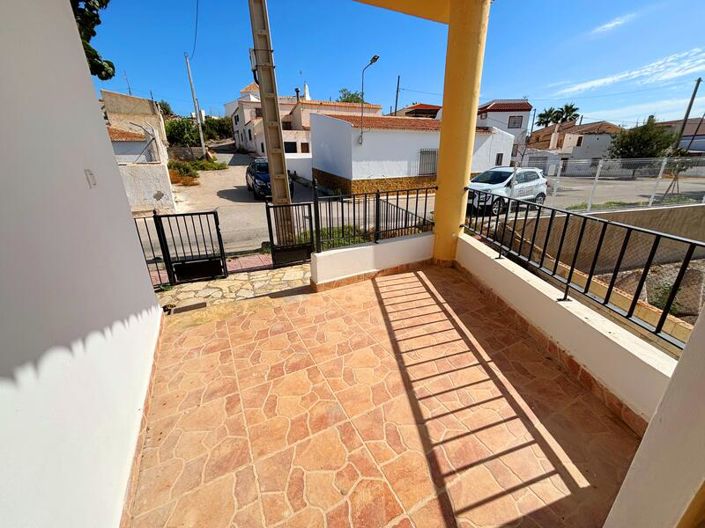 Image No.21-3 Bed Villa for sale