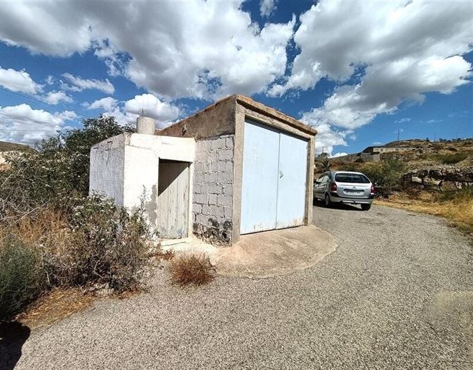 Image No.4-3 Bed Property for sale