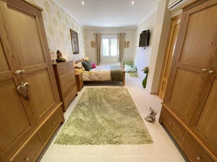 Image No.17-3 Bed Villa for sale