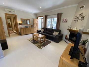 vh2230-villa-for-sale-in-huercal-overa-252081