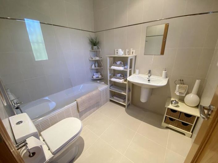 Image No.23-3 Bed Villa for sale