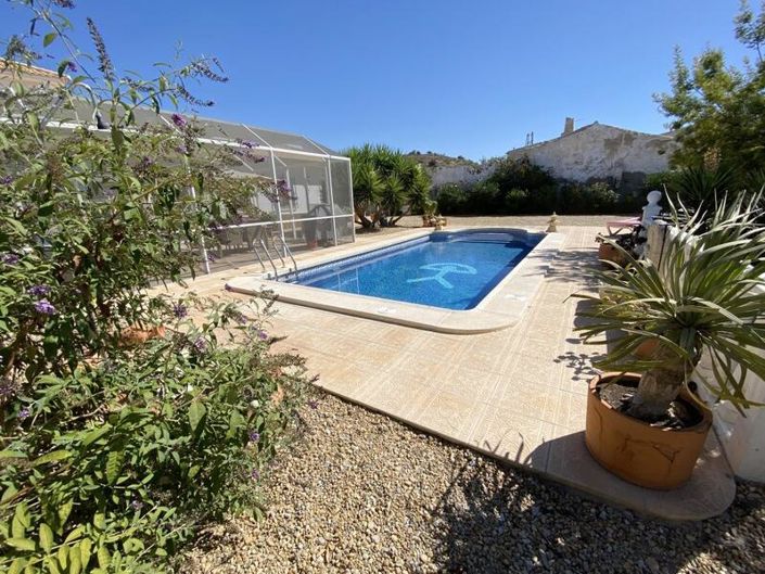 Image No.30-3 Bed Villa for sale