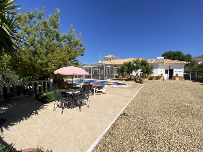 Image No.33-3 Bed Villa for sale