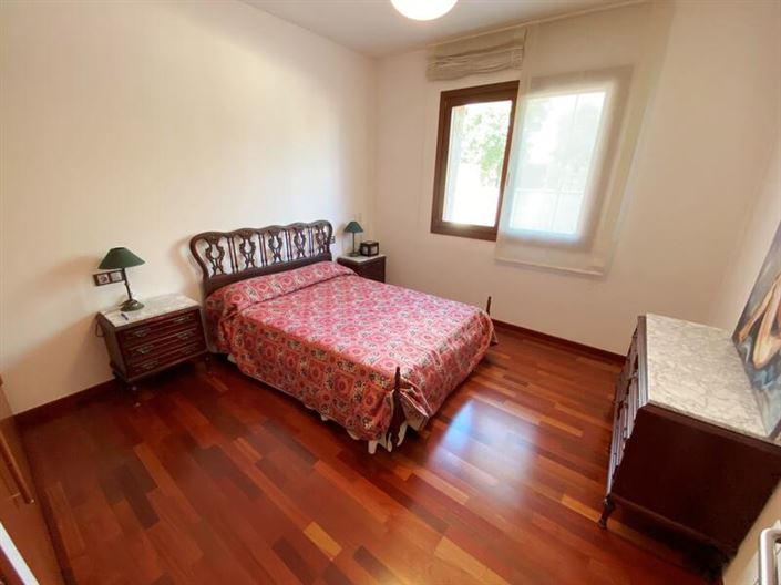 Image No.11-5 Bed Villa for sale