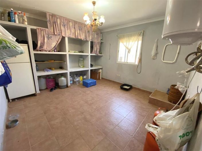 Image No.29-4 Bed Property for sale