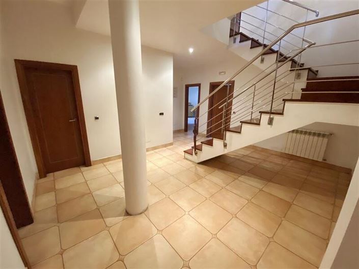 Image No.26-4 Bed Villa for sale