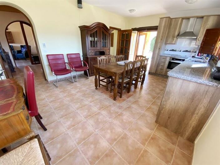 Image No.15-3 Bed Villa for sale