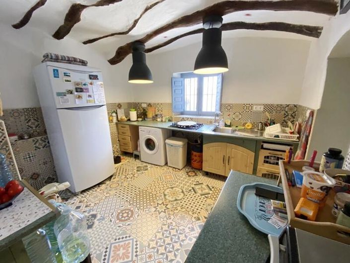 Image No.16-3 Bed Property for sale