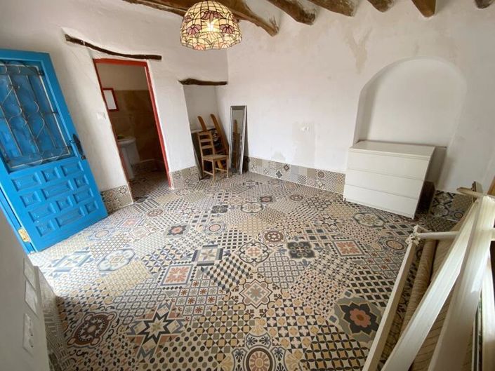 Image No.29-3 Bed Property for sale