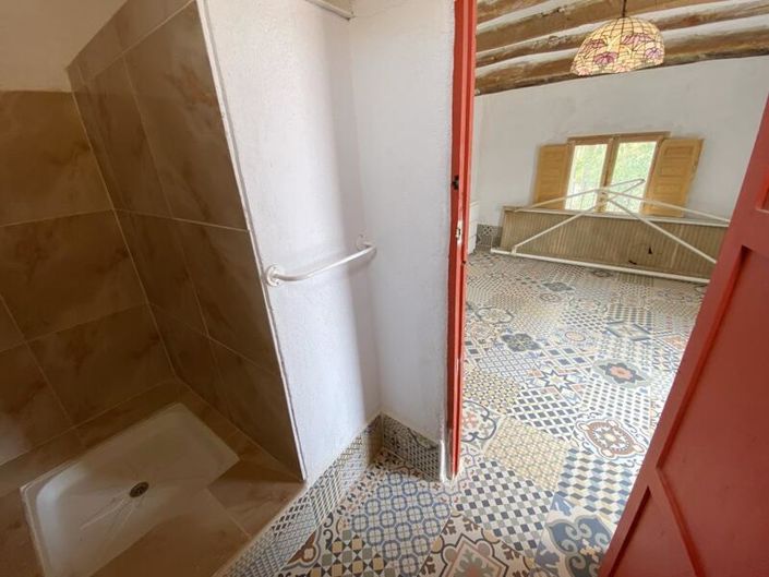 Image No.31-3 Bed Property for sale