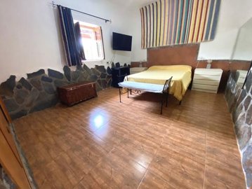 vh2407-country-house-for-sale-in-taberno-8571