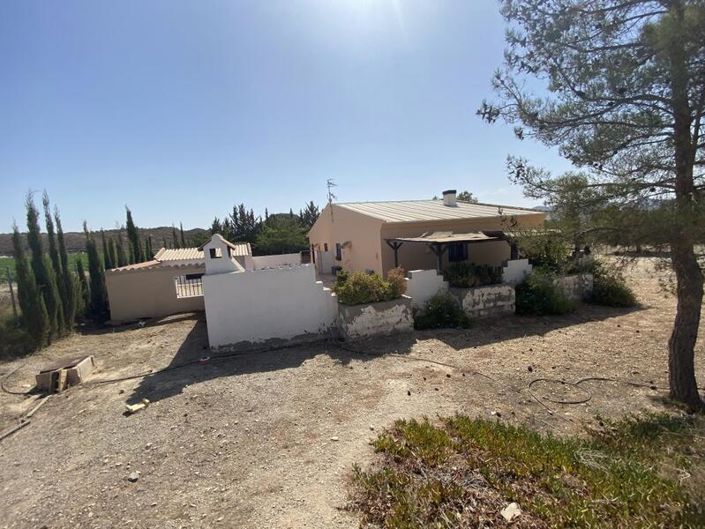 Image No.35-4 Bed Property for sale