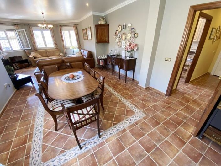 Image No.14-3 Bed Villa for sale