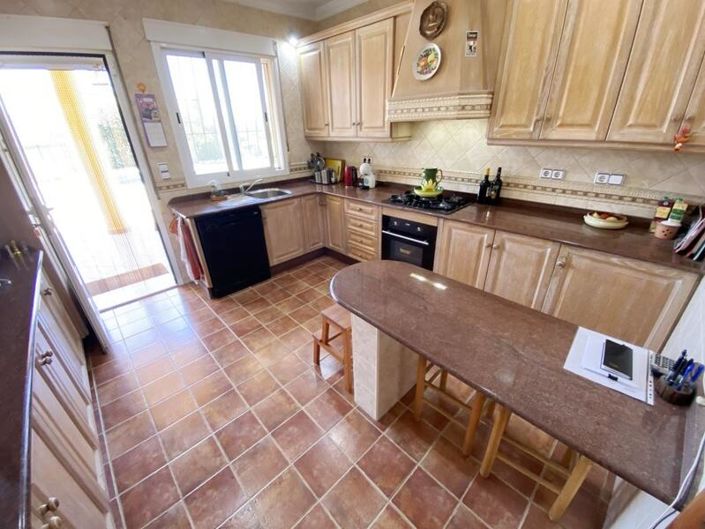 Image No.17-3 Bed Villa for sale