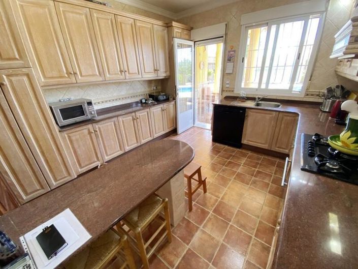 Image No.18-3 Bed Villa for sale