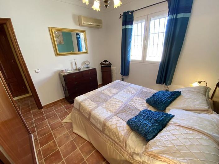 Image No.27-3 Bed Villa for sale