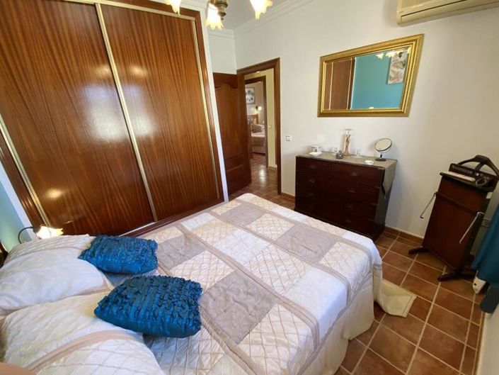 Image No.28-3 Bed Villa for sale