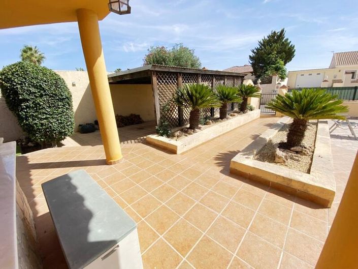 Image No.36-3 Bed Villa for sale