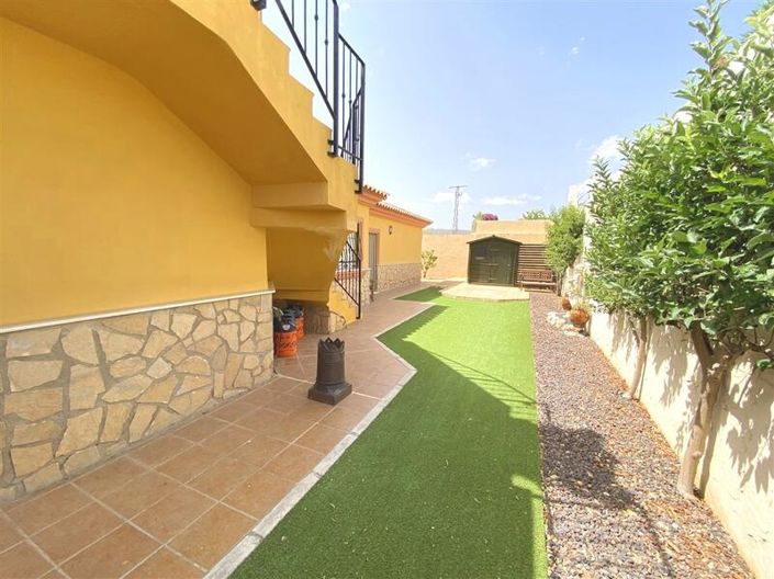 Image No.9-3 Bed Villa for sale