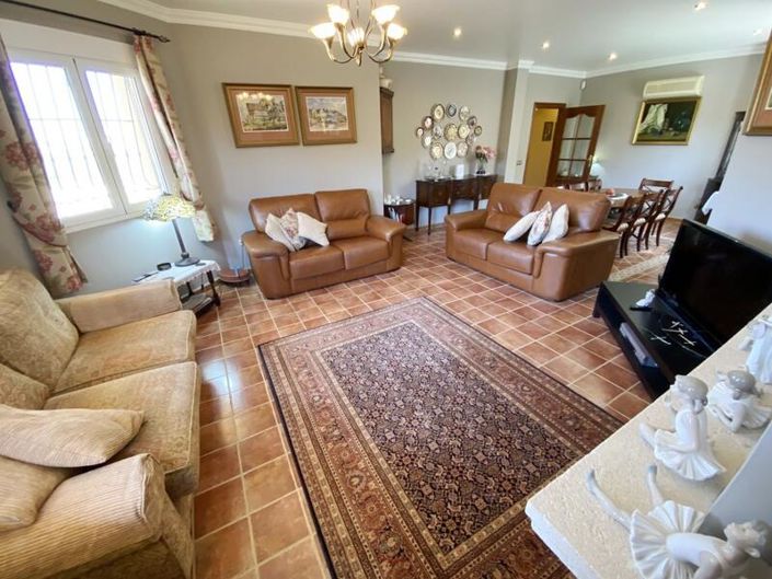 Image No.13-3 Bed Villa for sale