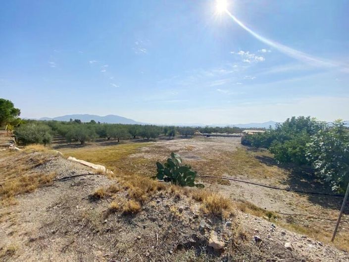 Image No.25-2 Bed Property for sale