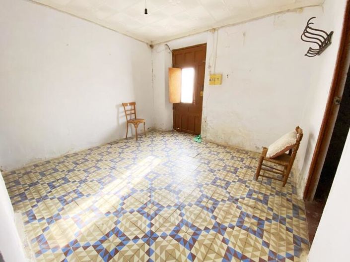 Image No.21-4 Bed Property for sale