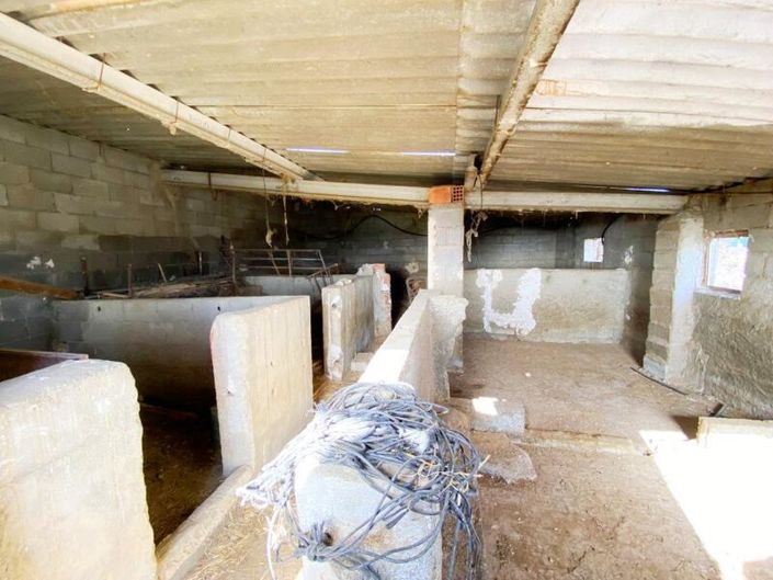 Image No.36-4 Bed Property for sale