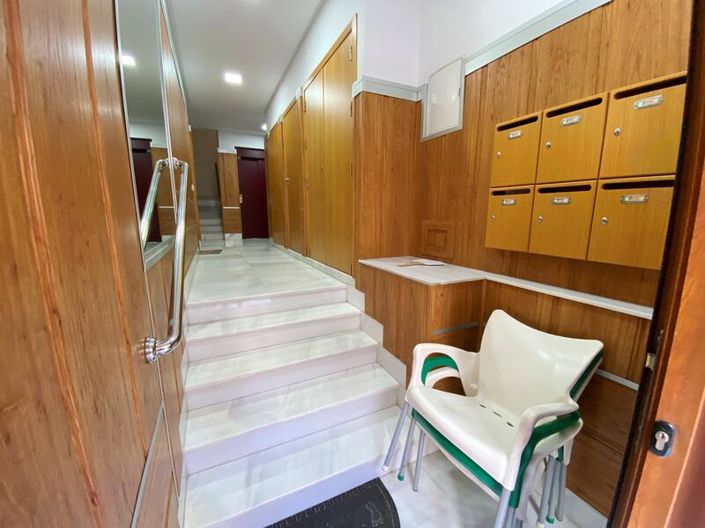 Image No.20-4 Bed Apartment for sale