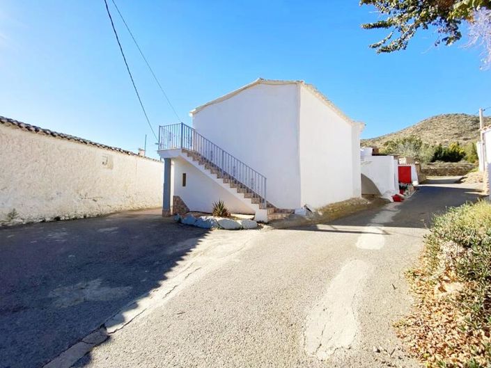 Image No.31-5 Bed Property for sale