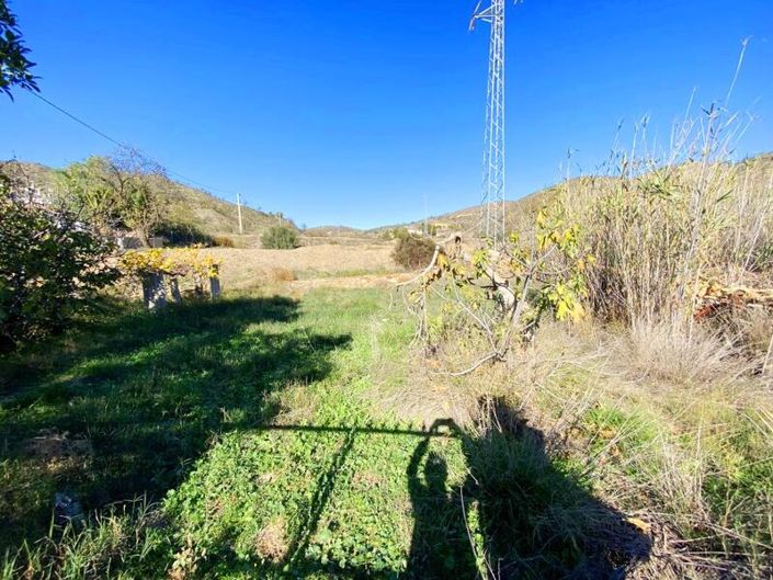 Image No.34-5 Bed Property for sale