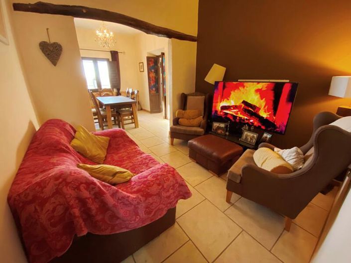 Image No.16-5 Bed Property for sale